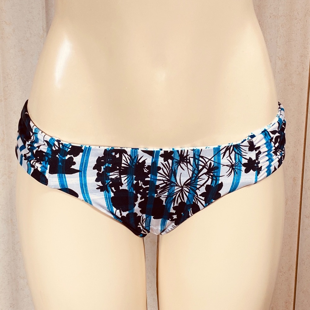 Womens Lucky Brand Reversible Bikini Bottom Size M